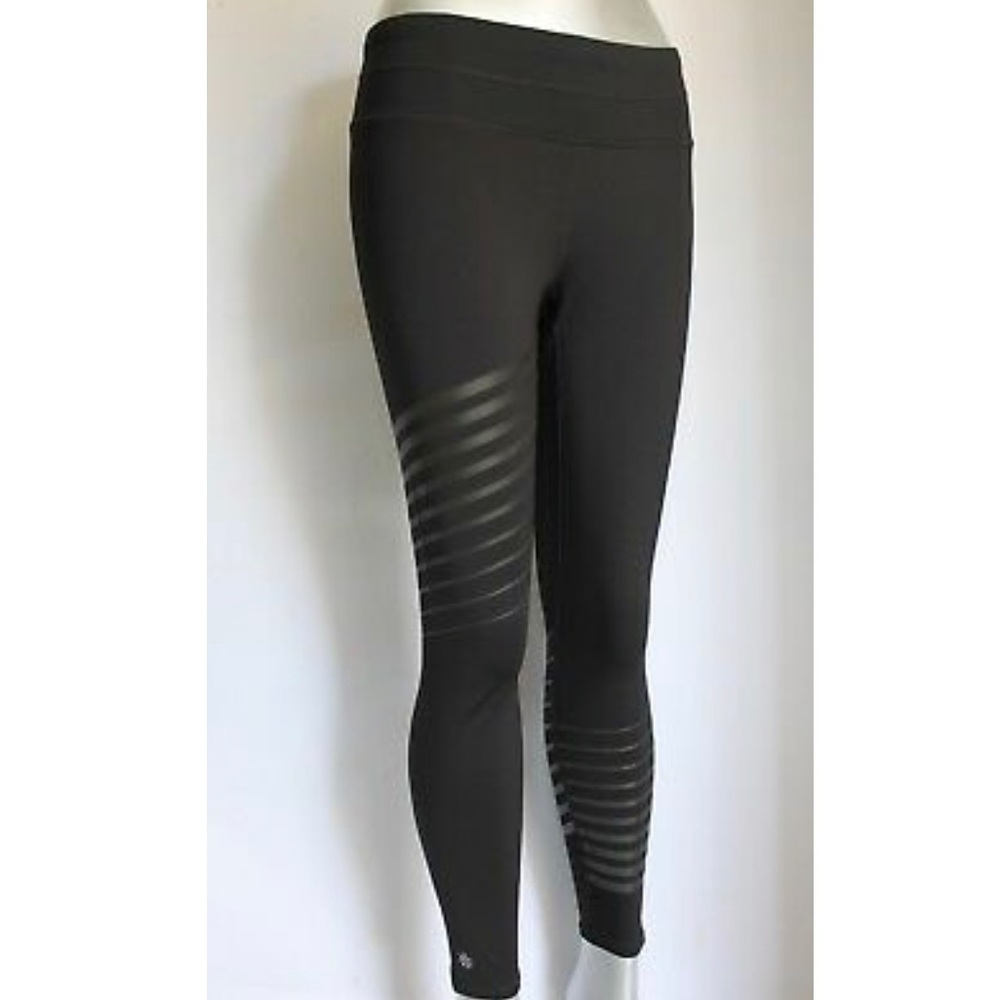 NWT Athleta Reflective Detail Sonar 7/8 Tight  S